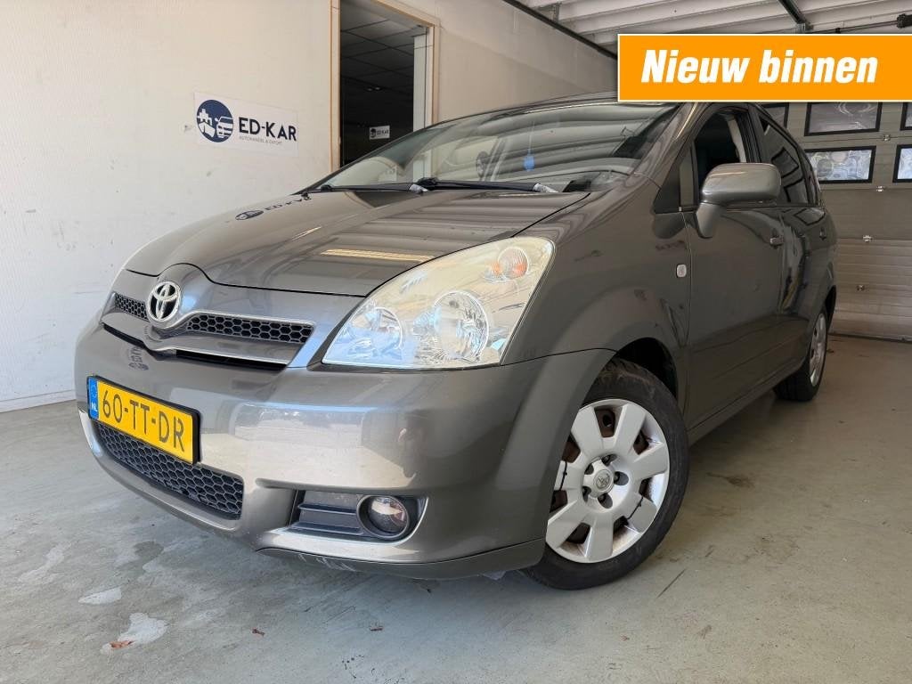 Toyota VERSO 1.8 VVT-i Sol CLIMA TREKHAAK NICE CAR APK 4-202, Auto's, Toyota, Bedrijf, Verso, ABS, Airbags, Boordcomputer, Centrale vergrendeling