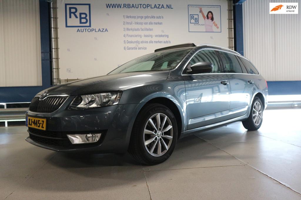 Skoda Octavia Combi 1.0 TSI / NAP / 12 MAANDEN GARANTIE / PA, Voorwielaandrijving, Gebruikt, 49 €/maand, Origineel Nederlands