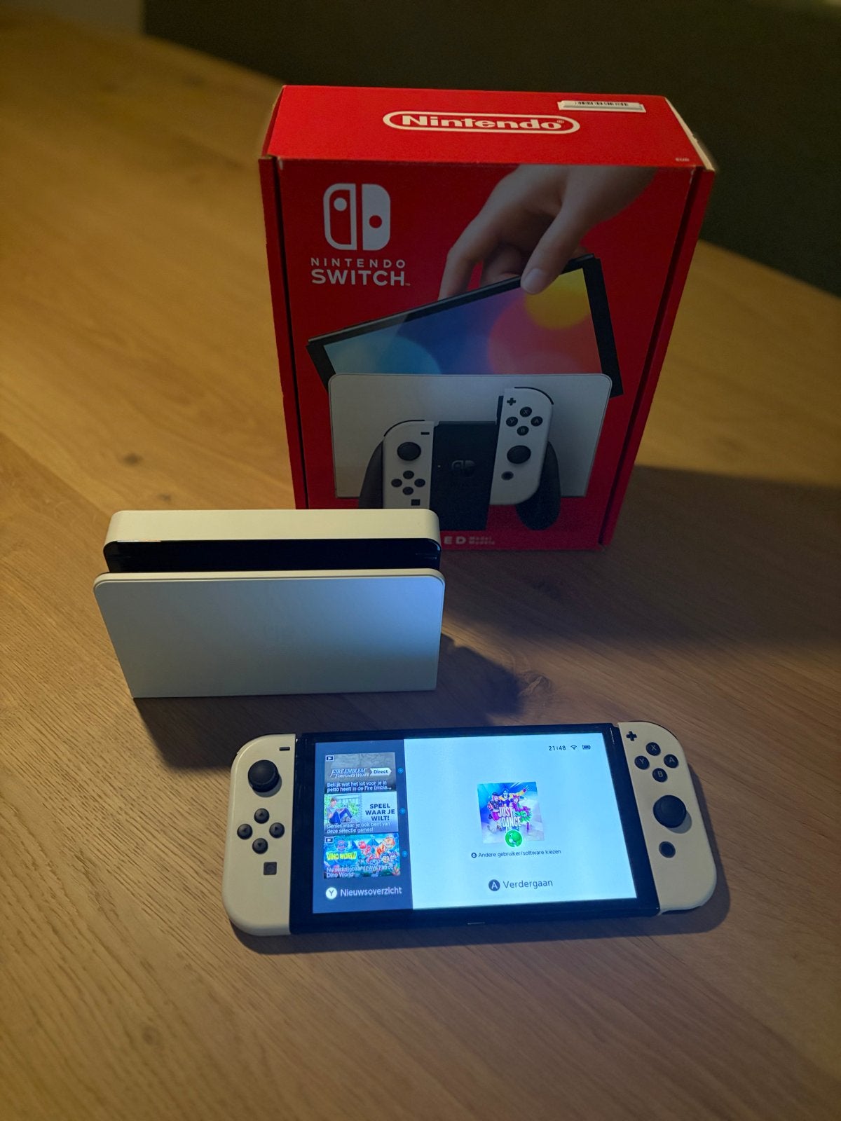 Nintendo Switch OLED - Wit (incl. doos), Ophalen, Zo goed als nieuw, Met 2 controllers, Switch OLED