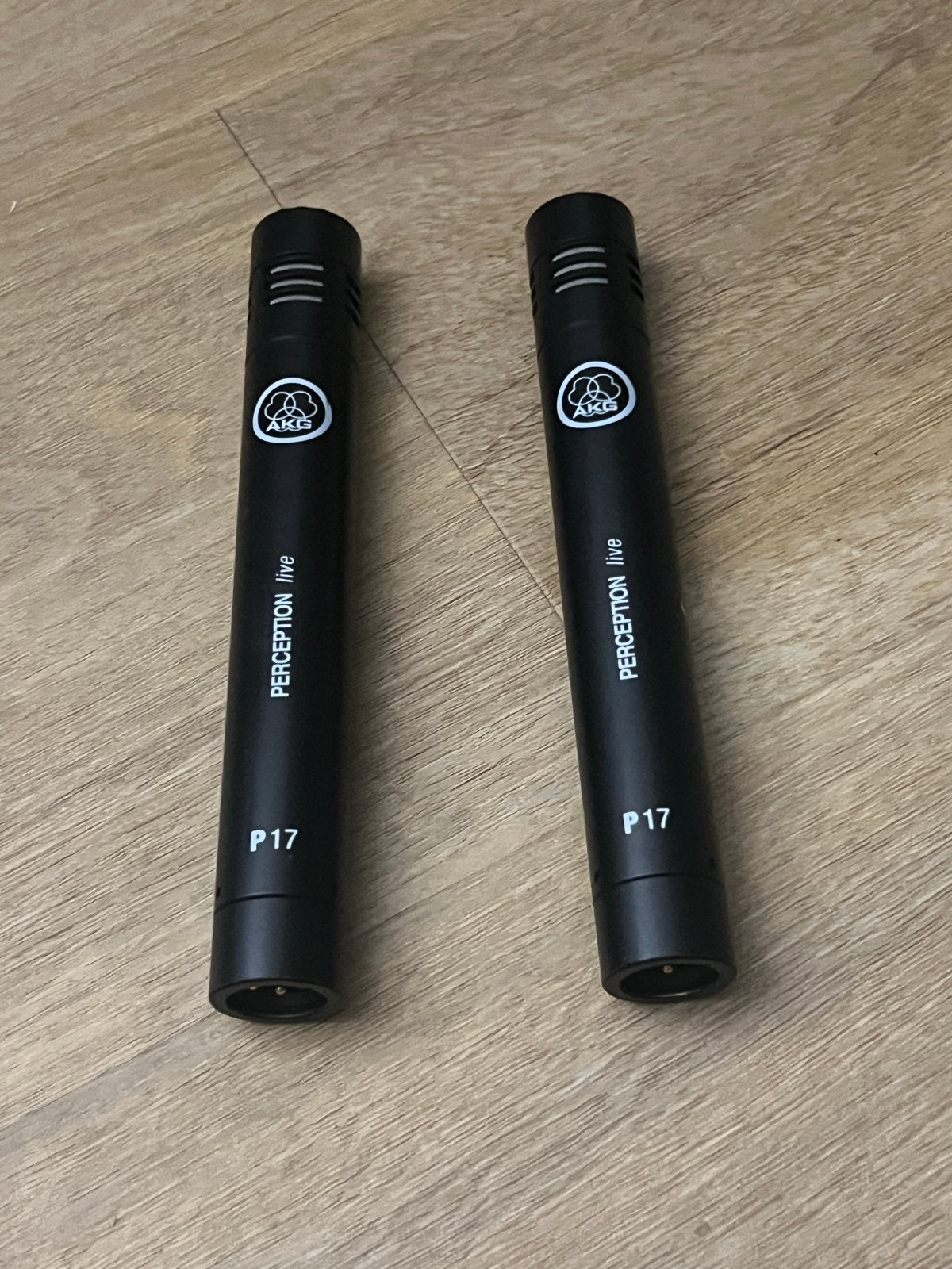 Microfoonset: AKG P17, AKG P4, AKG P2, Shure SM57, Muziek en Instrumenten, Microfoons, Ophalen of Verzenden, Gebruikt, Instrumentmicrofoon