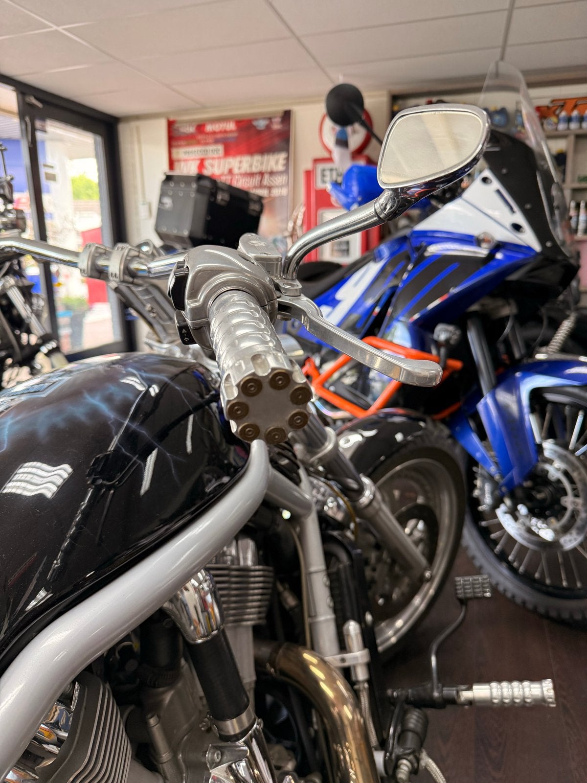 Harley Davidson V-Rod 100 jaar editie, custom met lage km, Motoren, Motoren | Harley-Davidson, Particulier, Gebruikt, Chopper
