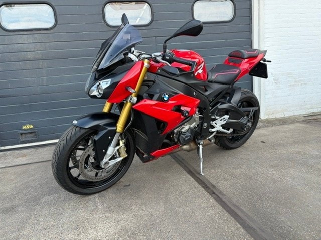 BMW S1000R 118KW bouwjaar 2016  Quickshift, 4 cilinders, Motorrijbewijs A, Handvatverwarming, Meer dan 35 kW
