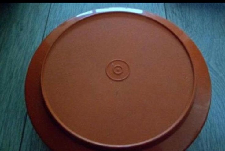 Vintage oranje tupperware schaal met deksel, jaren '70, Ophalen of Verzenden, Zo goed als nieuw, Oranje, Overige typen