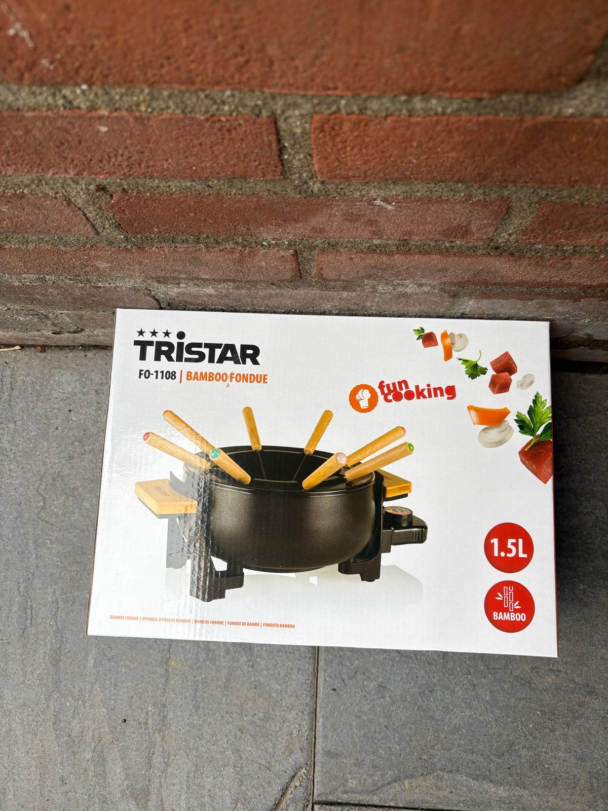 Tristar FO-1108 Bamboe Fondue - 1.5L, 1000W, Ophalen, Nieuw, Elektrisch, Fondueset