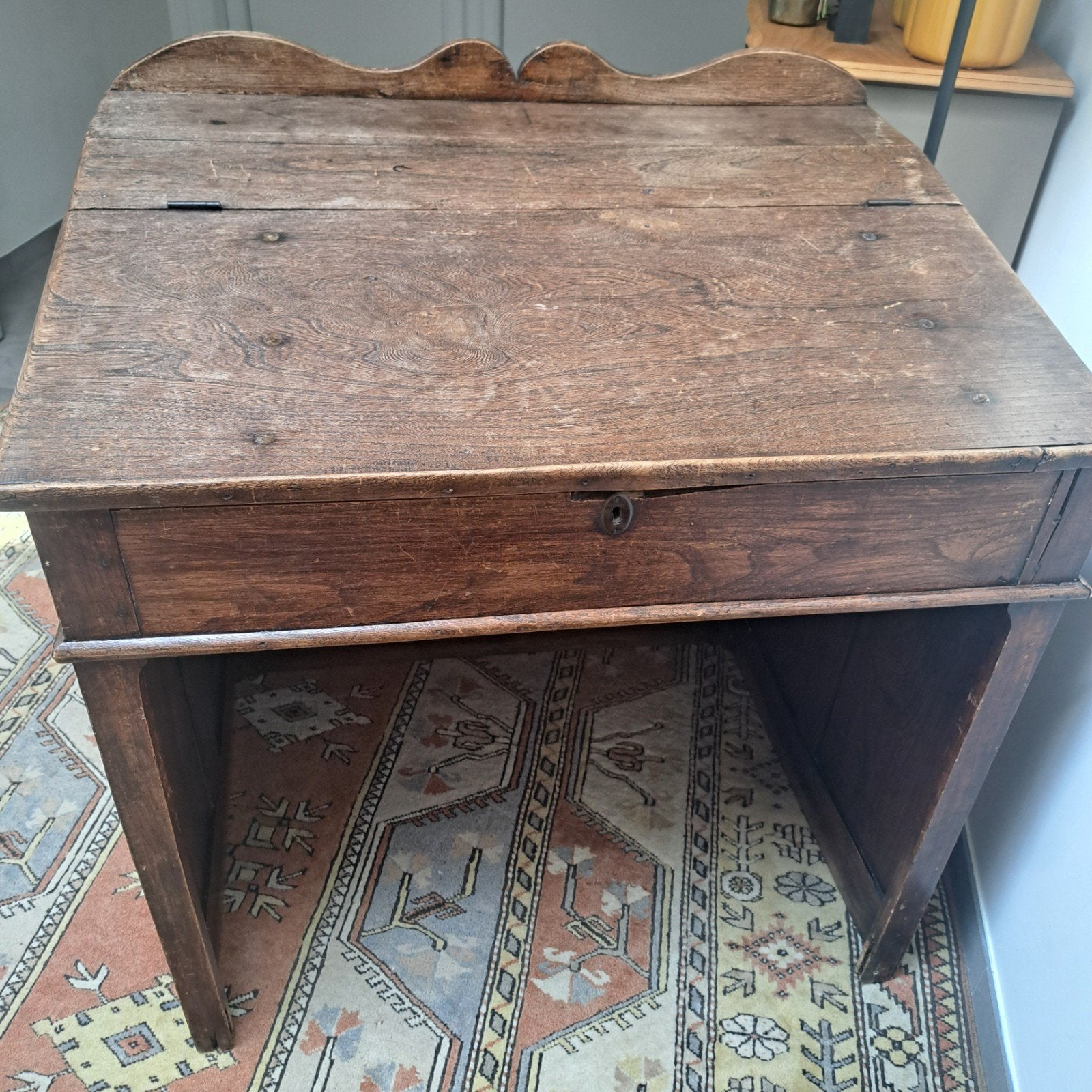 Antiek houten lessenaar / secretaire, Ophalen