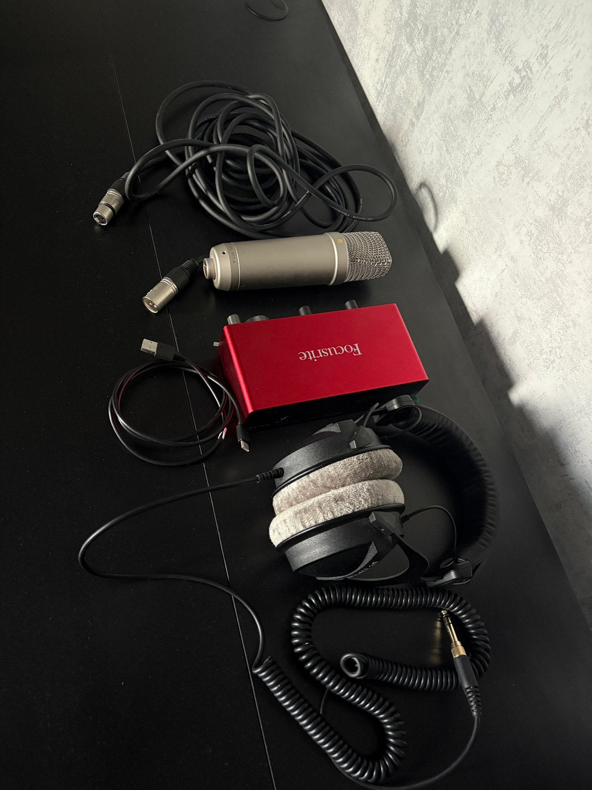 Focusrite Scarlett 2i2 3rd NT1A Bundle + Beyerdynamic, Ophalen of Verzenden, Zo goed als nieuw, Studiomicrofoon