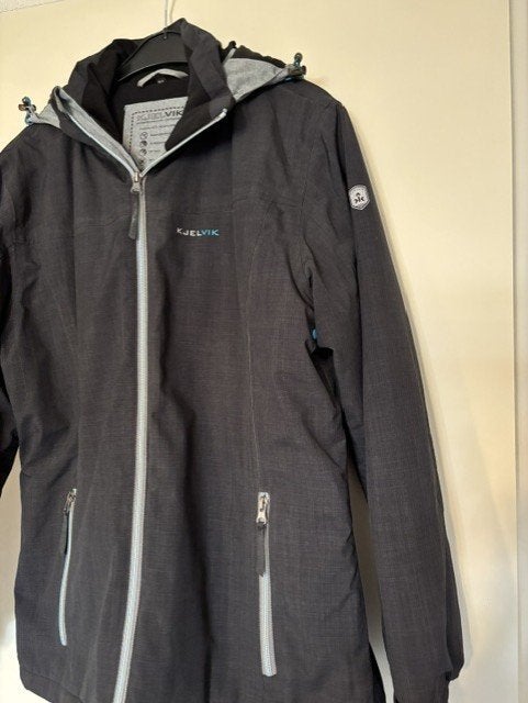 Dames winter Jas, Ophalen of Verzenden, Zo goed als nieuw, Maat 42/44 (L), Zwart