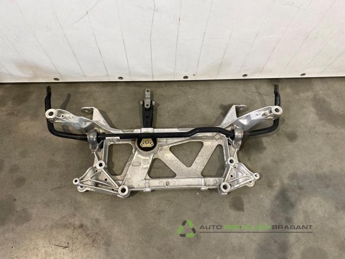 Subframe van een Volkswagen Golf, Gebruikt, -, Volkswagen, -