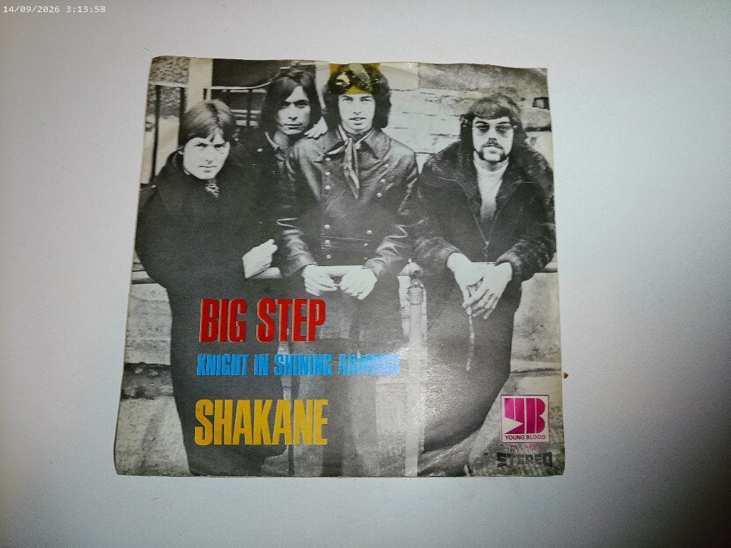 Shakane - Big Step / Knight in Shining Armour, Gebruikt, Fotohoes, 7 inch, Ophalen of Verzenden