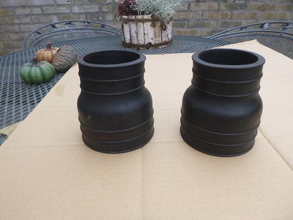Mercruiser Exhoust bellow, 2 x uitlaatrubber, Ophalen, Zo goed als nieuw, Motor en Techniek