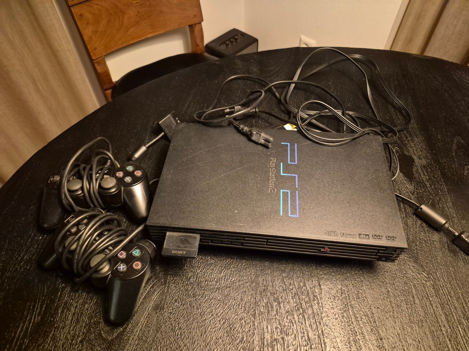 Sony PlayStation 2 (PS2) Slim met 2 controllers, Gebruikt, Zwart, Met 2 controllers, Ophalen of Verzenden
