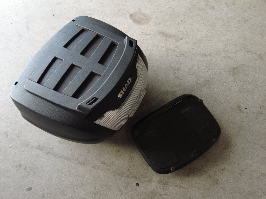 Shad Topkoffer 40 ltr met montageplaat, Ophalen of Verzenden, Gebruikt