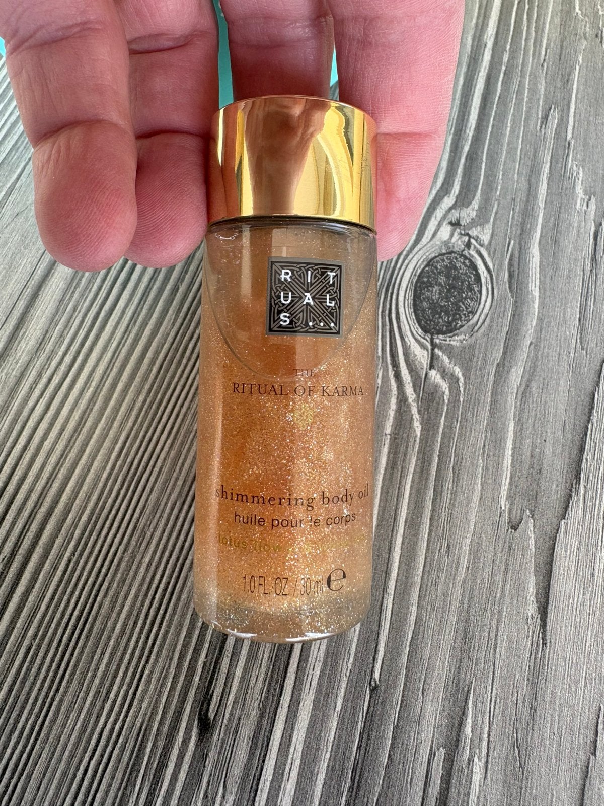 Rituals bodyshimmering en strandtasje, Sieraden, Tassen en Uiterlijk, Ophalen of Verzenden, Nieuw, Bodylotion, Crème of Olie