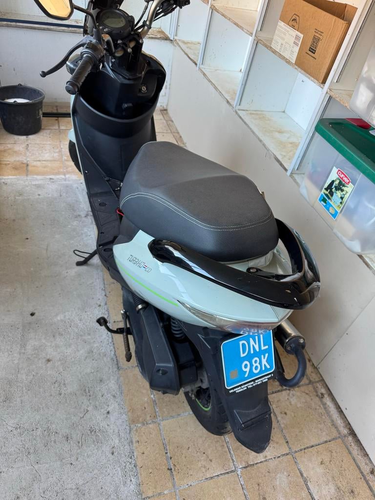 Scooter - Zo goed als nieuw, Ophalen, Zo goed als nieuw, Benzine, Overige merken