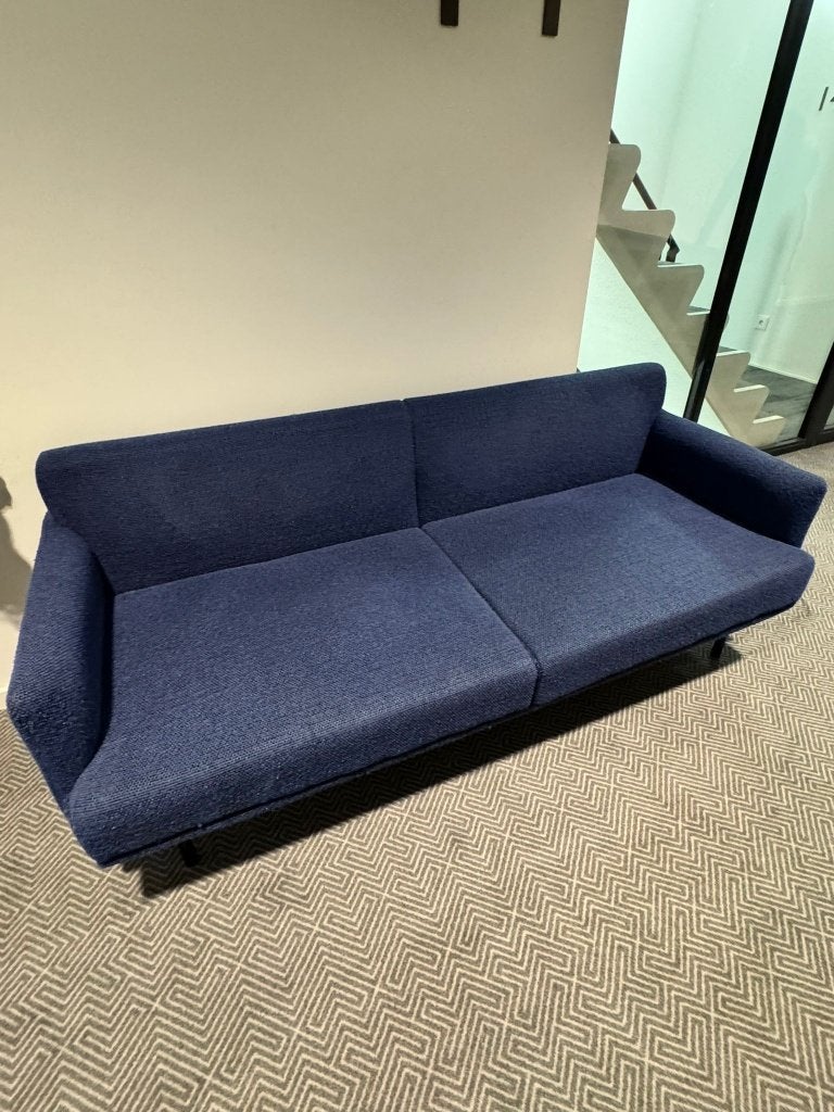 3 blauwe design banken, Huis en Inrichting, Banken | Bankstellen, Ophalen, Gebruikt, Tweepersoons, 75 tot 100 cm