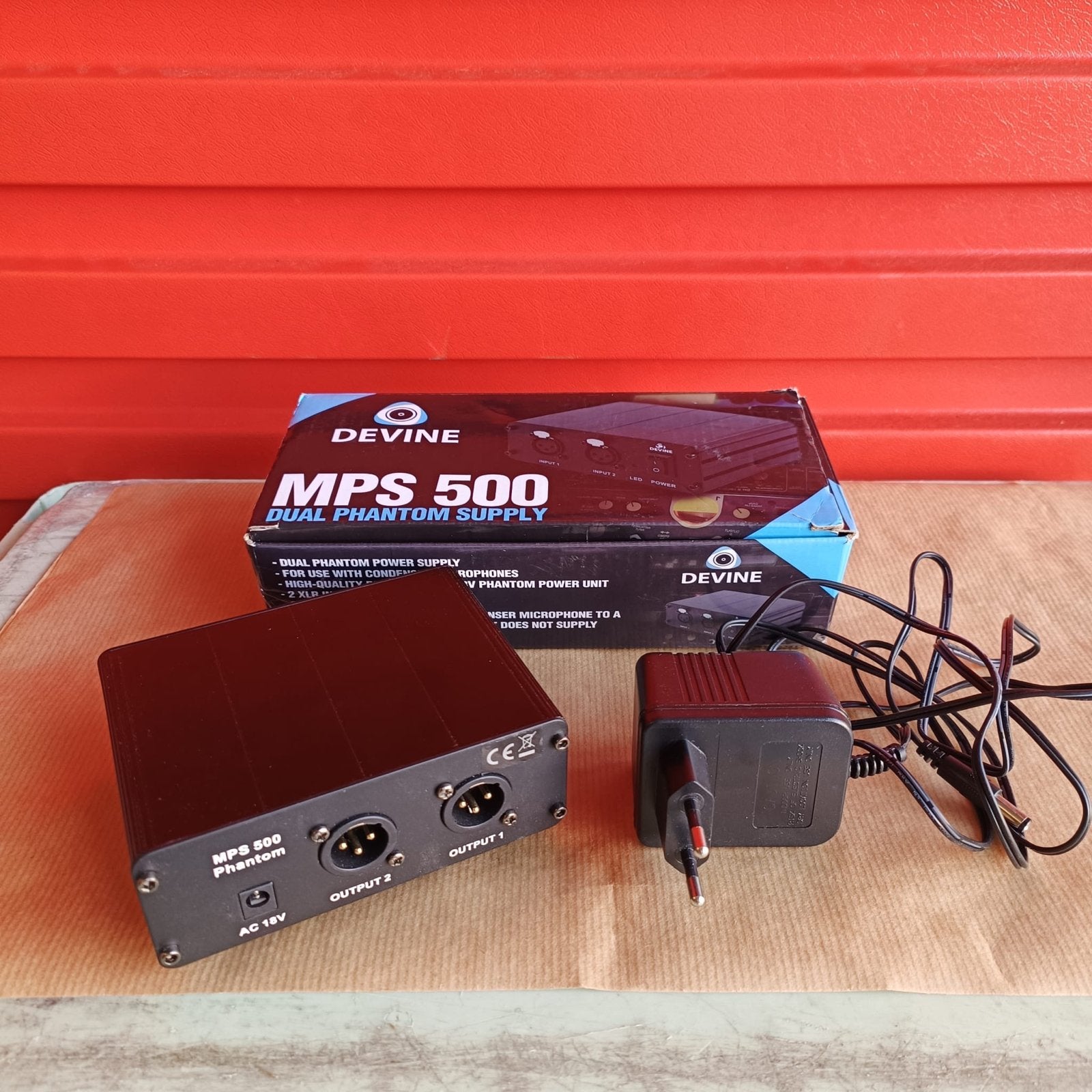 Devine MPS 500 Dual Phantom Power Supply, Ophalen of Verzenden, Zo goed als nieuw