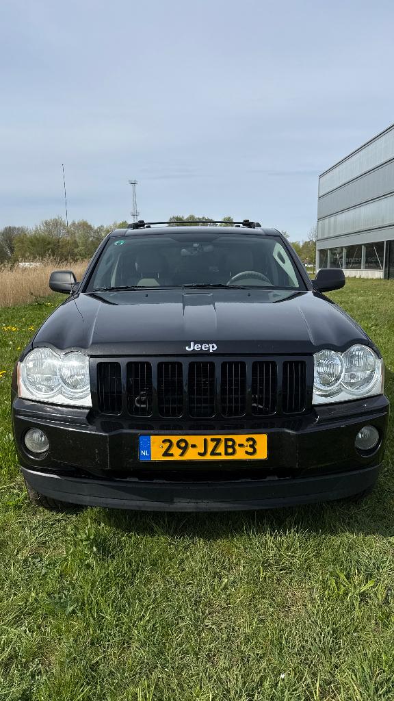 Youngtimer Jeep Grand Cherokee 2005 V6!, Auto's, Automaat, Zwart, Leder, 129 €/maand