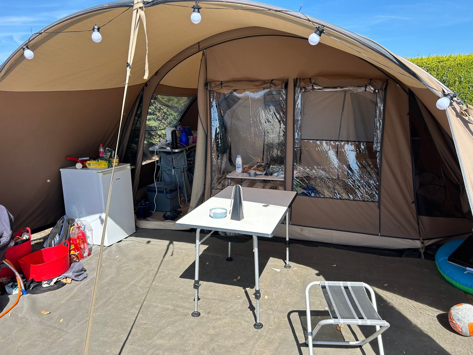 Falco havik 4600 tunneltent, Caravans en Kamperen, Tenten, Ophalen, Gebruikt, Tot en met 6