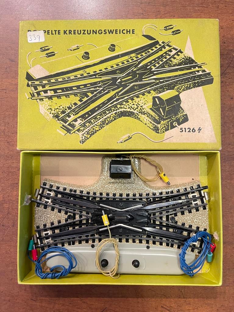 ** NIEUW ** Märklin 5126 ** Electrisch Dubb. Kruiswissel **, Wisselstroom, Nieuw, Rails, Ophalen of Verzenden