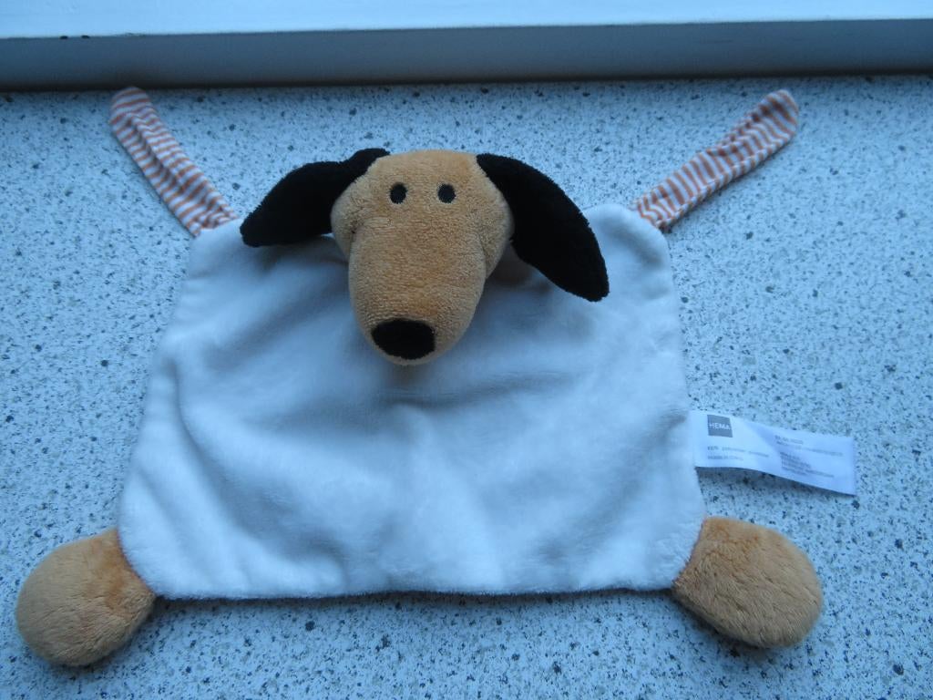 Knuffeldoek teckel tekkel hond hondje van Hema gestreept, Hema, Gebruikt, Wasbaar, Hond