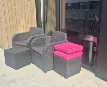 Loungeset: 2 stoelen met kussens en 2 poefjes, Ophalen, Gebruikt, Wicker