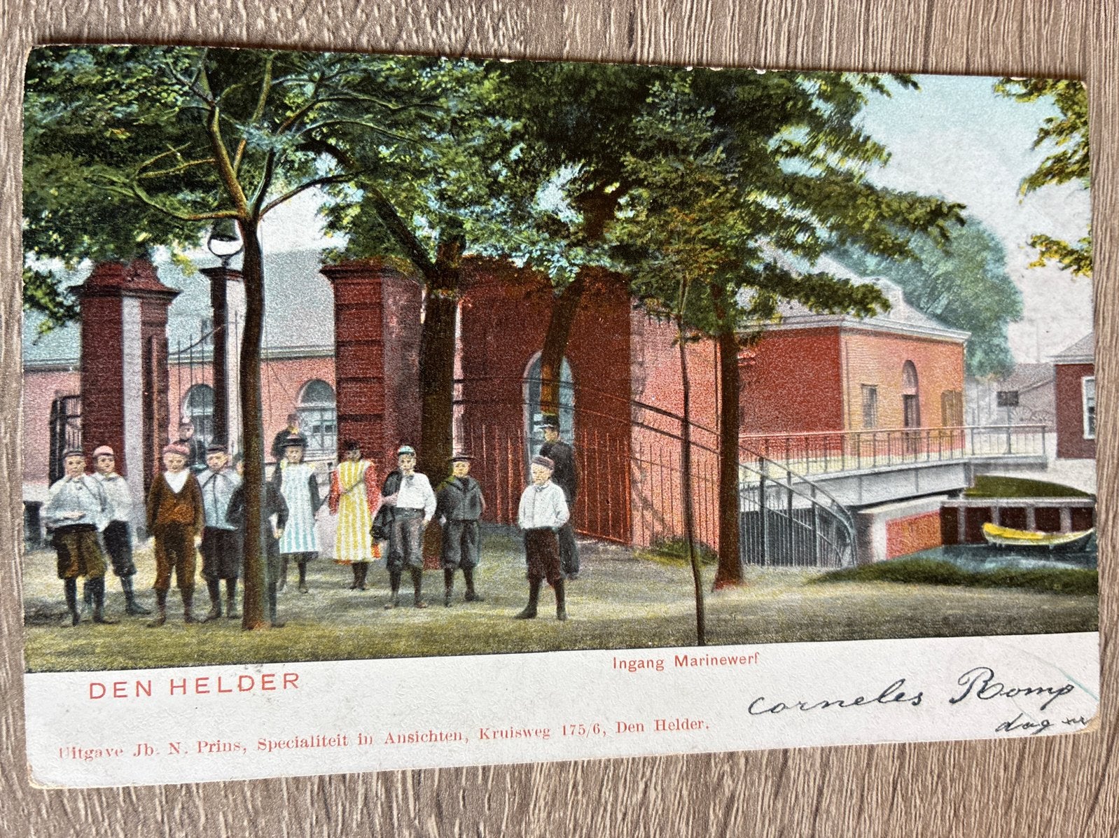 Oude briefkaart Den Helder, Ingang Marinewerf, voor 1920, Ophalen of Verzenden, Voor 1920, Ongelopen, Noord-Holland