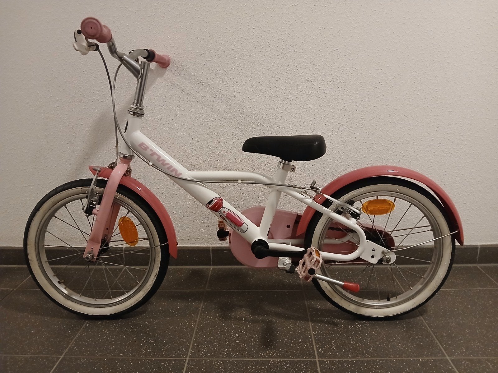 Btwin Dotco Girl zgan Wielmaat 16 inch, Ophalen, Zo goed als nieuw, 16 tot 20 inch