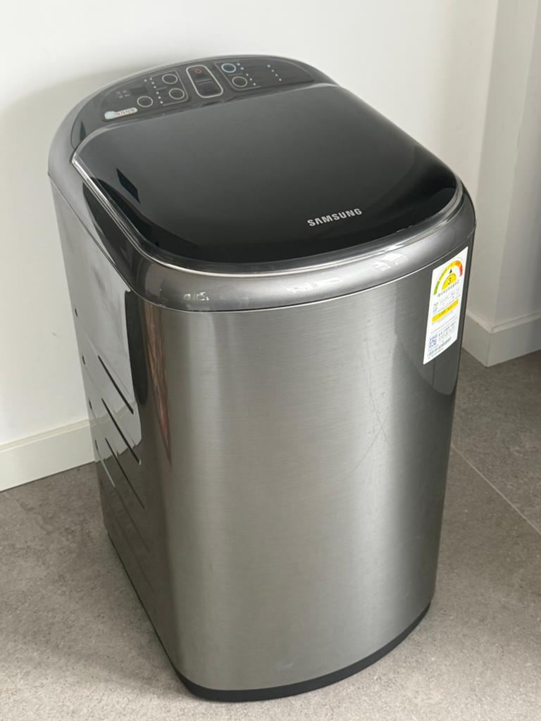 Repost: Samsung Baby Love Mini Washing Machine (WA30F1K6QSA), Witgoed en Apparatuur, Wasmachines, Ophalen, Minder dan 1200 toeren