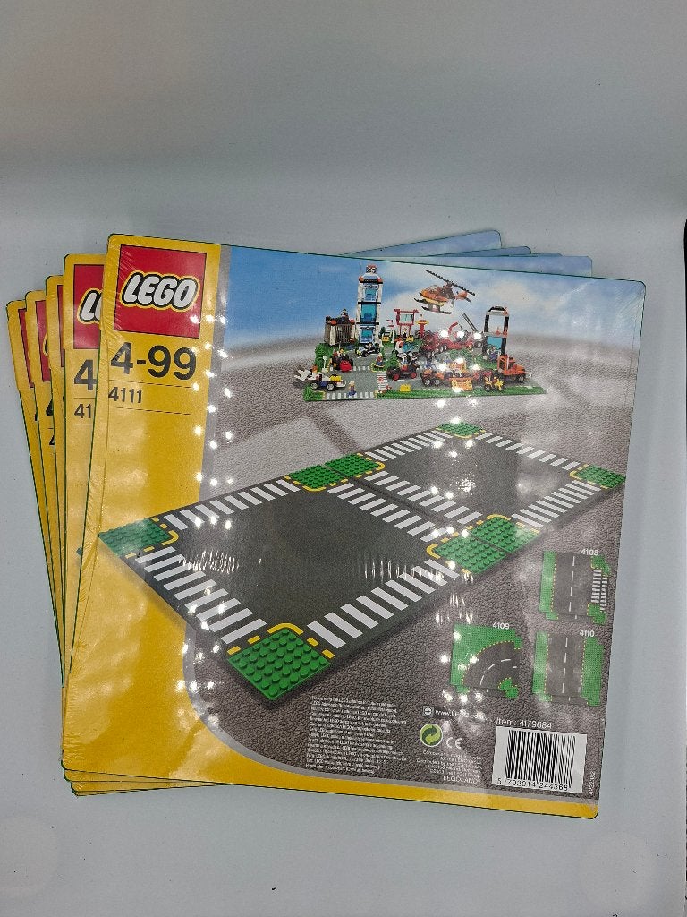 LEGO Baseplate/ Grondplaten 4111 Cross Road Plates (Nieuw), Lego, Nieuw, Ophalen of Verzenden, Grondplaat
