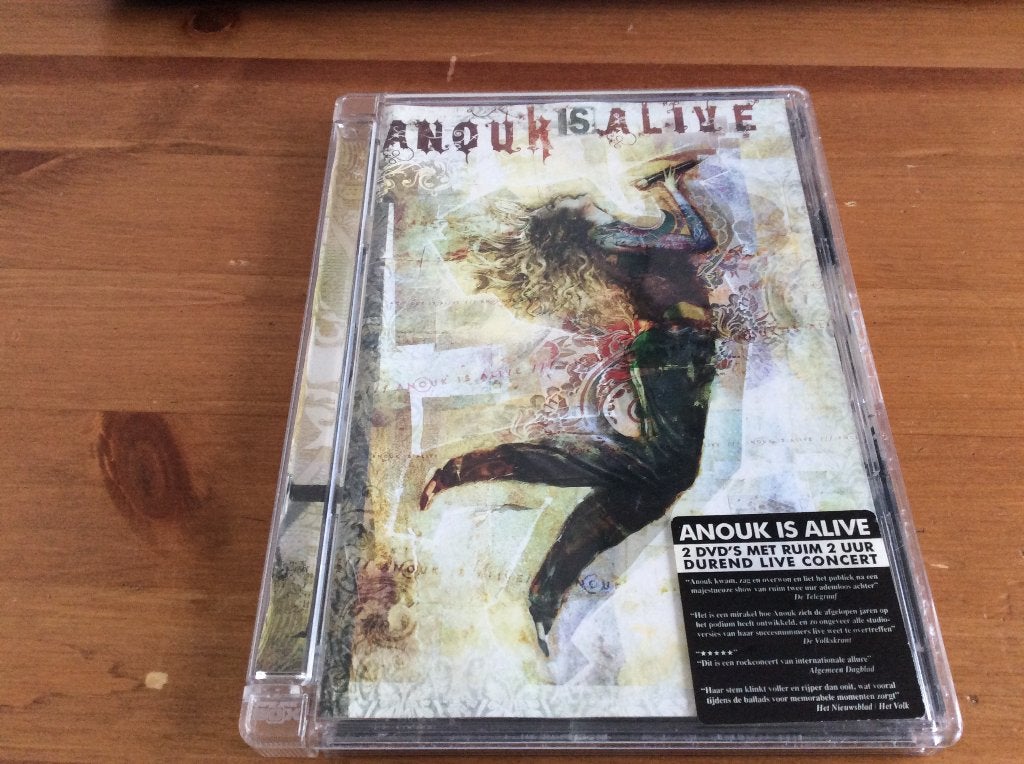 Anouk is Alive dubbel-dvd jewelcase live concert, Alle leeftijden, Ophalen of Verzenden, Gebruikt, Concert