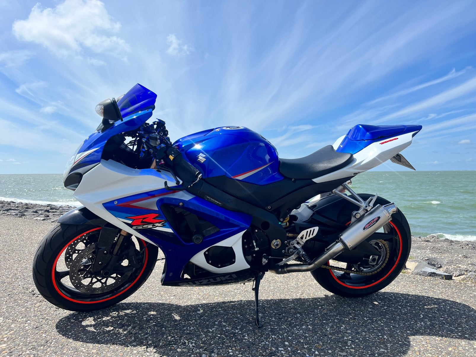Suzuki GSX-R 1000 k7 (2007) Blauw/Wit