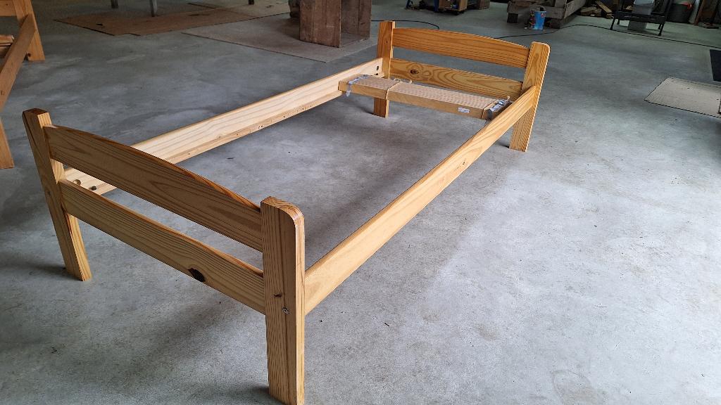 bed, Huis en Inrichting, Slaapkamer | Bedden, Ophalen, Gebruikt, 90 cm, 200 cm