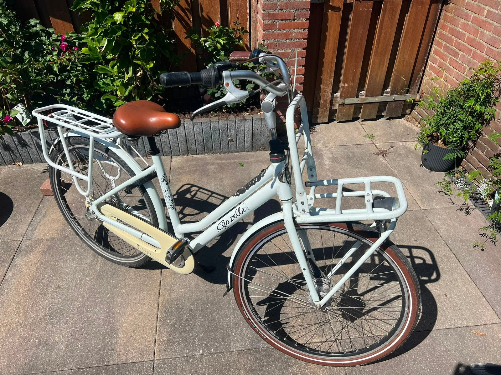 Gazelle Miss Grace, Gebruikt, Versnellingen, Trommelrem, Ophalen