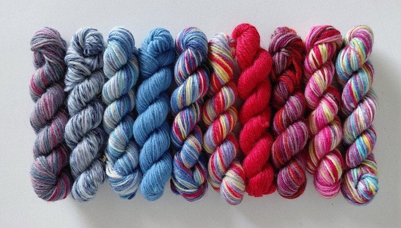 Restjes sokkenwol - 10 x 10 gram - Pakket 3, Ophalen of Verzenden, Nieuw, Breien of Haken, Wol of Garen