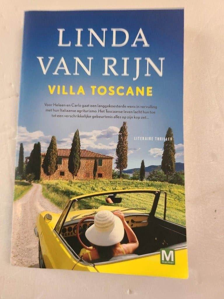boek villa Toscane, Ophalen of Verzenden, Zo goed als nieuw