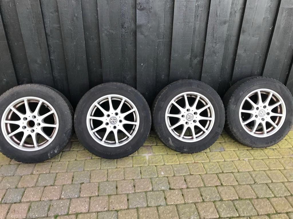 Volkswagen velgen 15”, Auto-onderdelen, Banden en Velgen, Ophalen, Gebruikt, 15 inch, Banden en Velgen