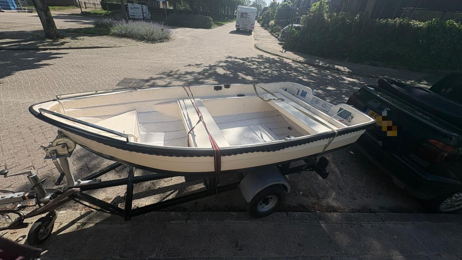 Polyester boot met trailer, Hobby en Vrije tijd, Overige Hobby en Vrije tijd, Ophalen, Gebruikt