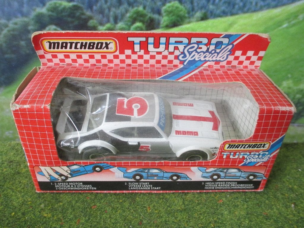1:40 Chevrolet Chevy Stock Car MOMO Matchbox Specials in OVP, Ophalen of Verzenden, Zo goed als nieuw, Auto, Matchbox