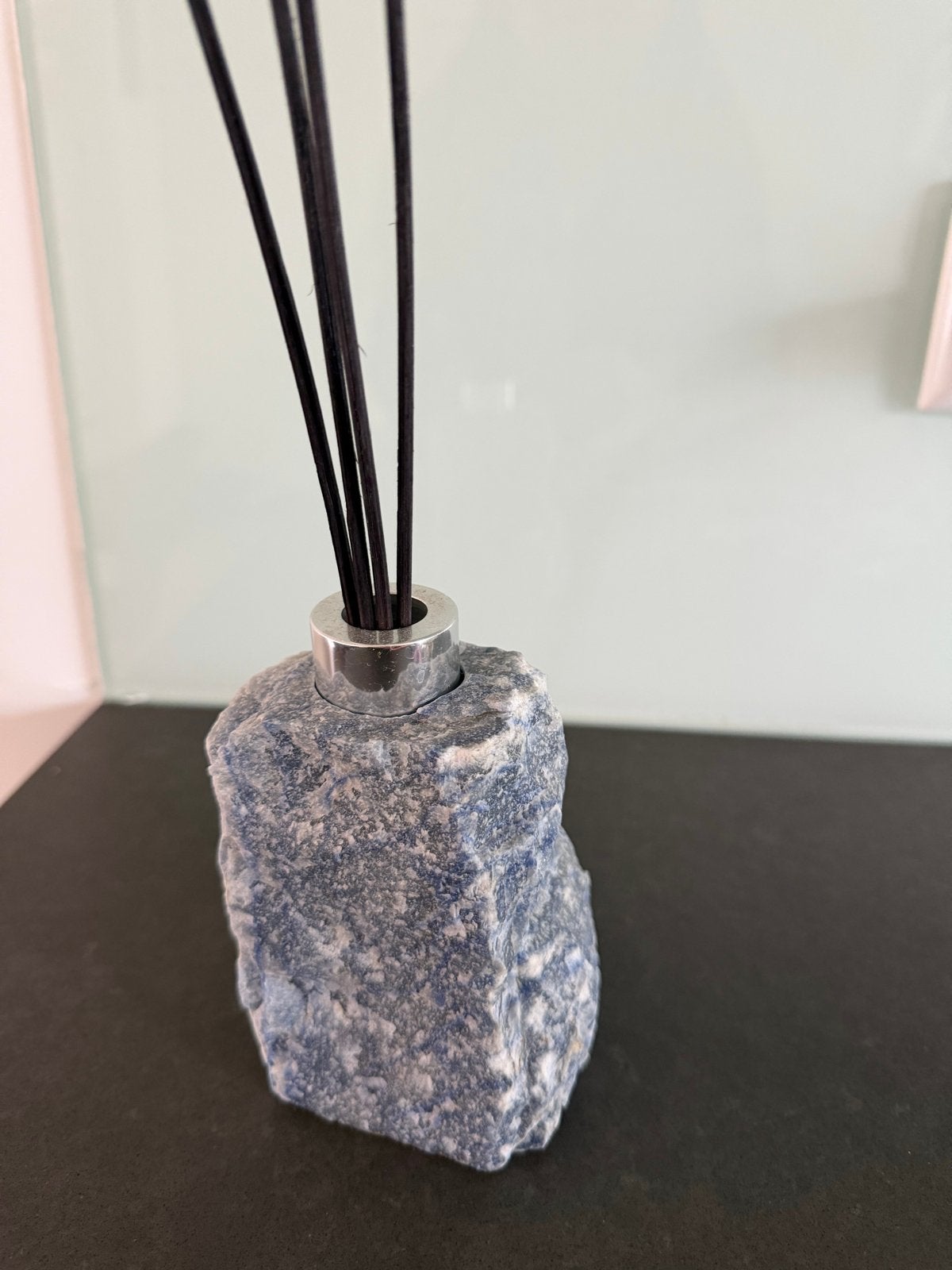 Unieke blauwe steen diffuser - Handgemaakt, Huis en Inrichting, Ophalen, Handgemaakt, Blauw, Zo goed als nieuw