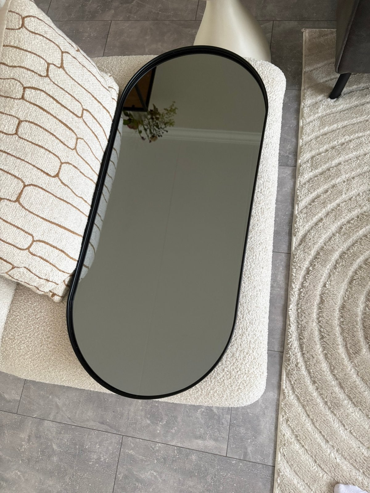 Nieuwe spiegel ovaal met zwarte rand 30x70, Huis en Inrichting, Ophalen, Minder dan 50 cm, Zo goed als nieuw, Minder dan 100 cm