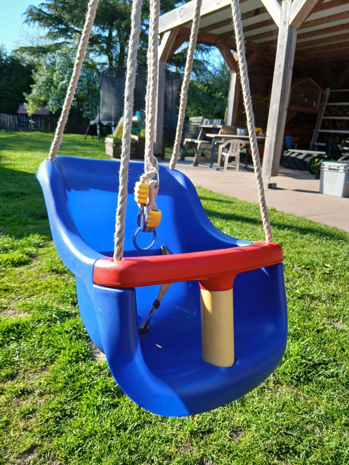 Nette kinderschommel, Ophalen, Zo goed als nieuw, Schommel