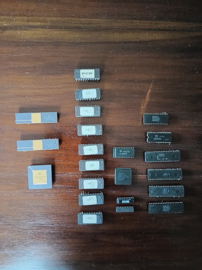 Computerchips (1987) – Motorola MC68020 Gold Cap, DEC, EPROM, Ophalen of Verzenden, Motorola