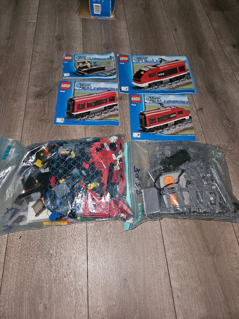 LEGO City Trein 7938 met rails, Lego, Inclusief instructies, Ophalen of Verzenden, Complete set