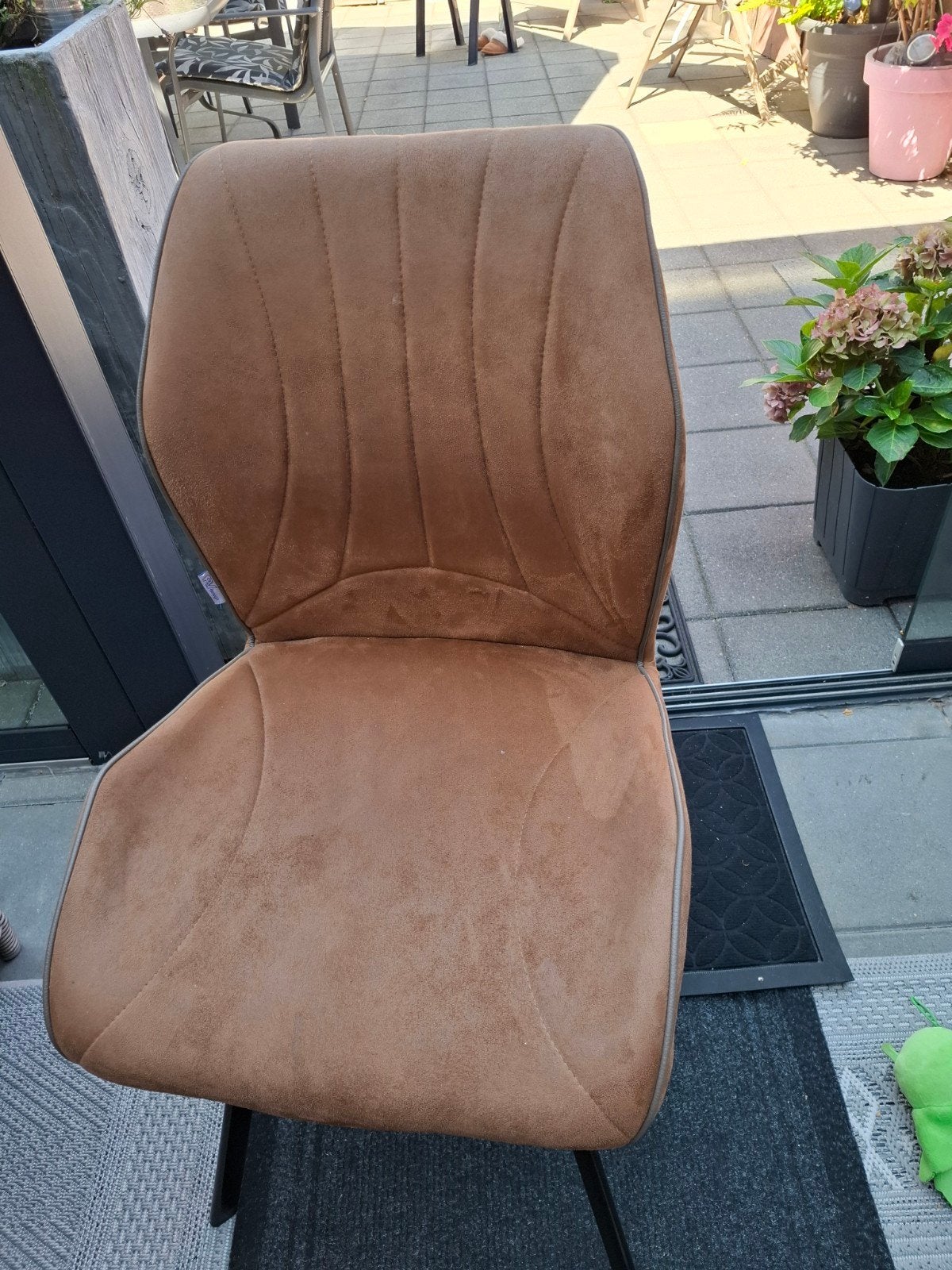 4 stoelen cognac kleur, Ophalen, Zo goed als nieuw, Bruin, Twee