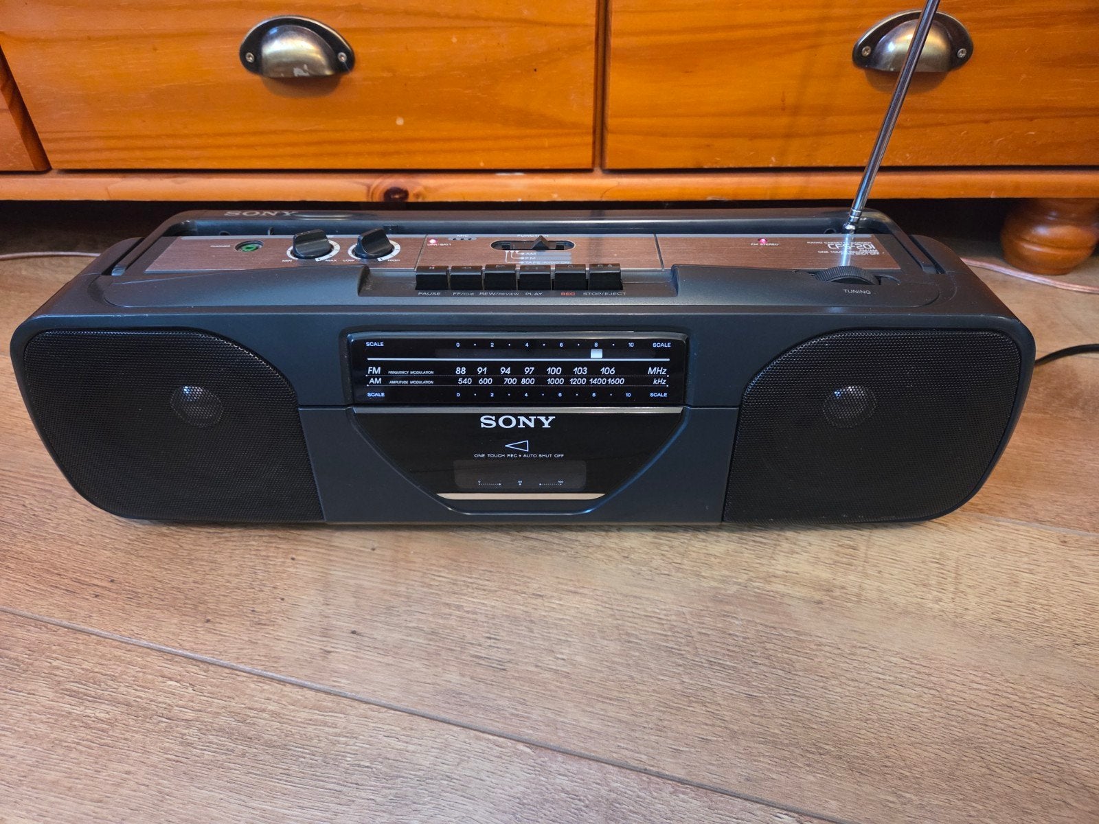 Sony CFS-201 Radio Cassette Recorder Boombox, Ophalen of Verzenden, Gebruikt, Radio