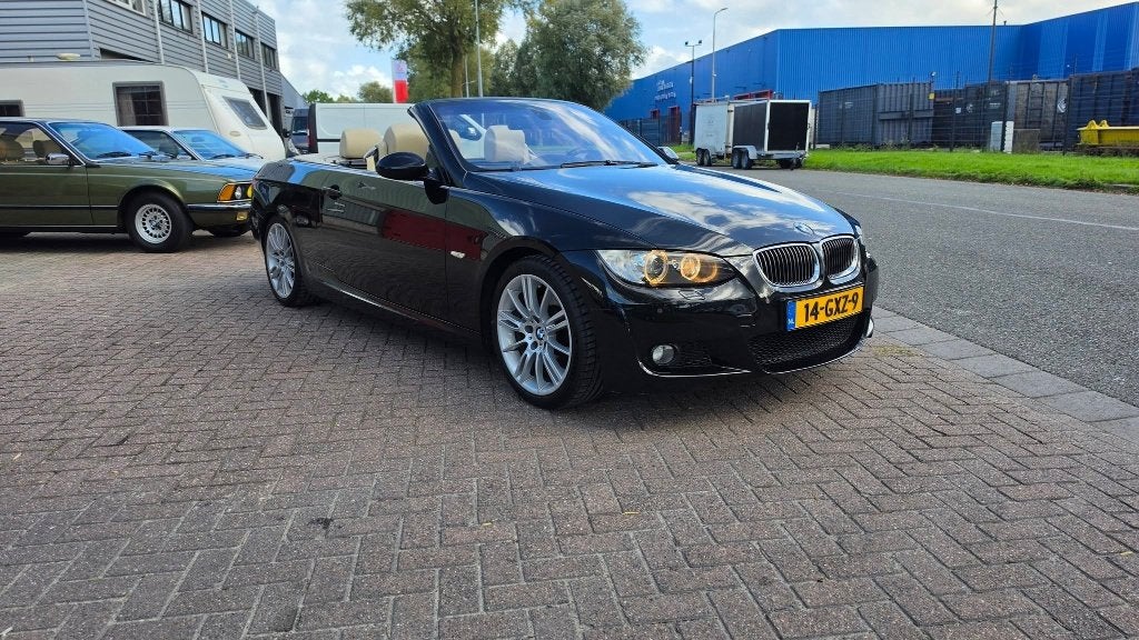 BMW 3-Serie 2.5 325I Cabrio 2007 Zwart, Auto's, 13 km/l, Achterwielaandrijving, Beige, Cabriolet