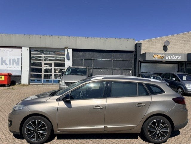 Renault Mégane Estate 1.5 DCI / BOSE-EDITION / TOPSTAAT!, Auto's, Renault, Voorwielaandrijving, Euro 5, Gebruikt, 4 cilinders