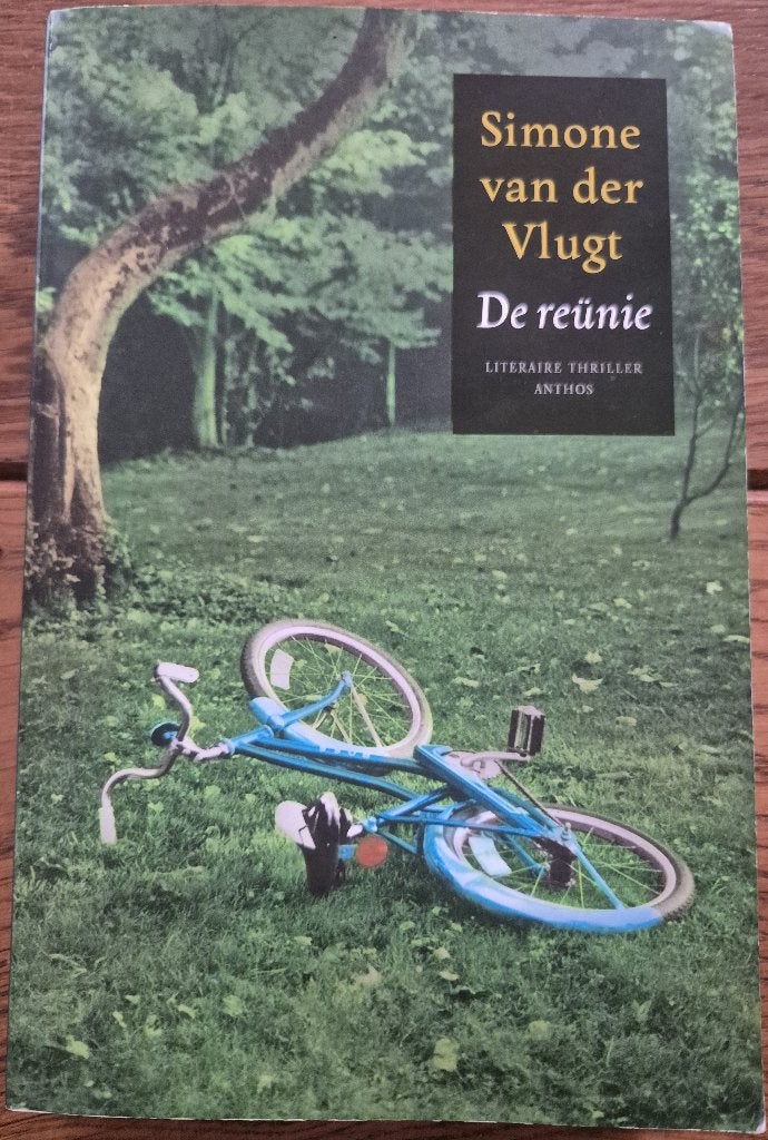 Boek De reunie van Simone van der Vlugt, Ophalen of Verzenden, Gelezen, Simone van der Vlugt
