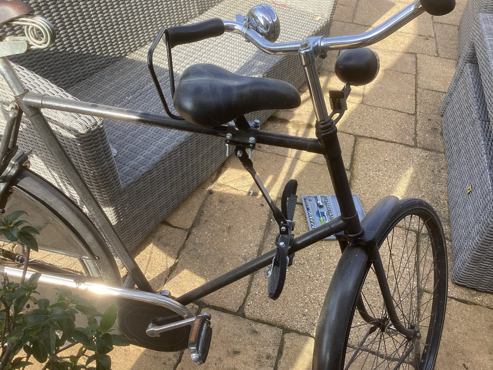 Fietszitje op de stang - Voorzitje voor kinderfiets, Ophalen of Verzenden, Gebruikt, Voorzitje, Voetsteuntjes