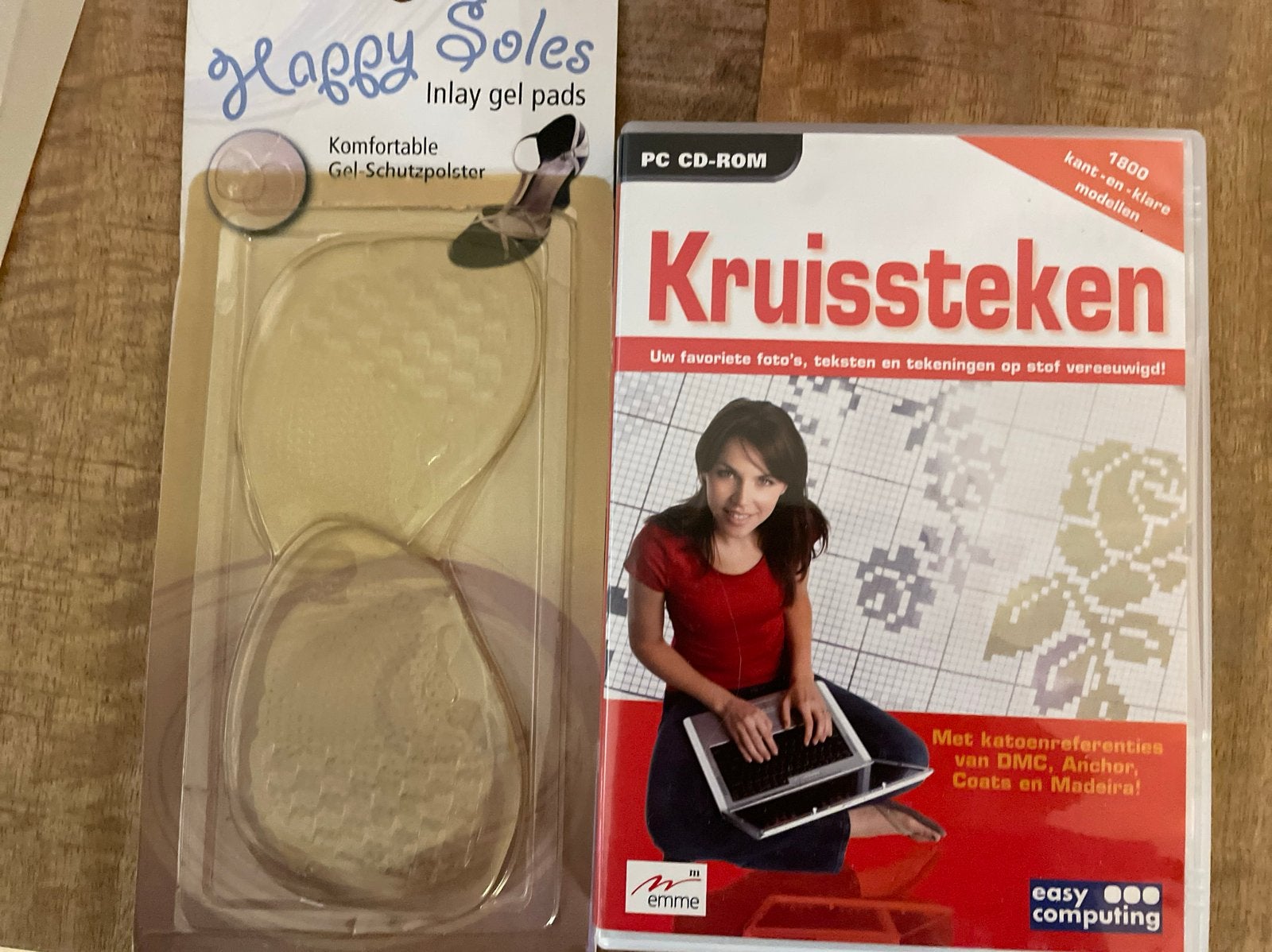 Kruissteken PC CD-ROM  en inleg dameszolen, Ophalen, Gebruikt, Machineborduren, Patroon